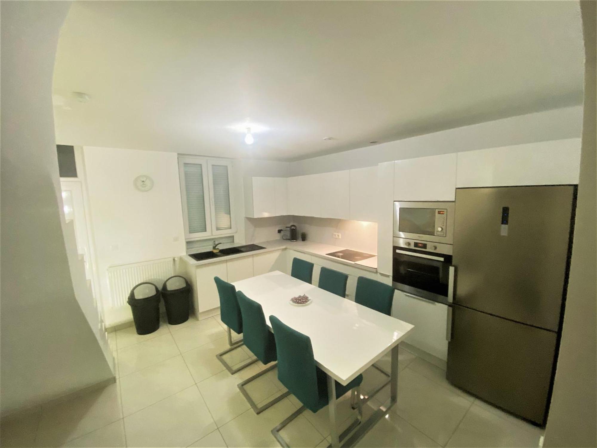 V4 - Chambre Double - 5 Minutes Du Luxembourg Apartment Villerupt Exterior photo